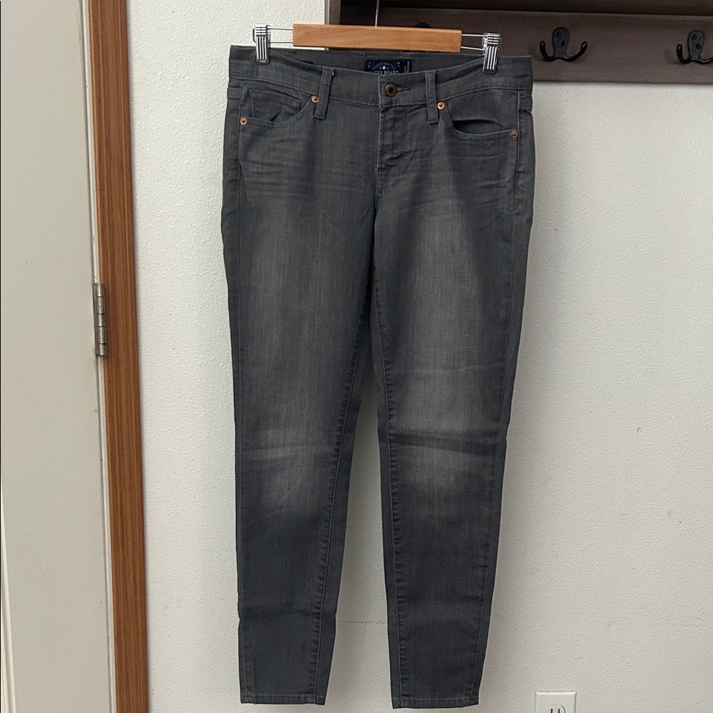 Lucky Brand Charcoal gray, Charlie Slim ankle Jeans, size 6